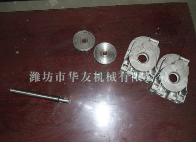 點擊查看詳細信息<br>標題：華友機械齒輪 電機軸 齒輪箱體 閱讀次數(shù)：4811