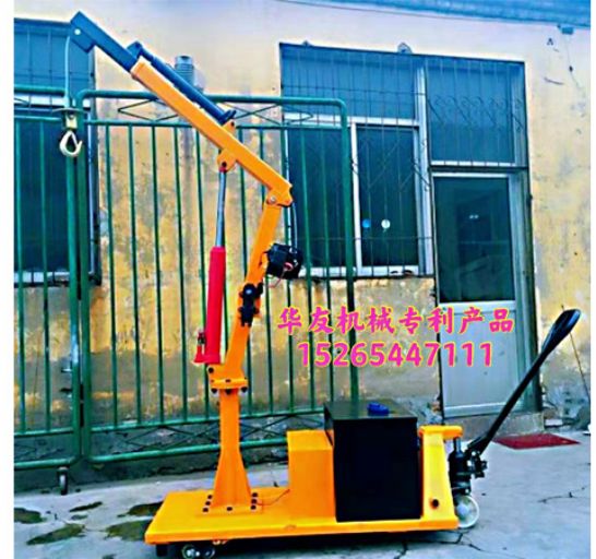 點(diǎn)擊查看詳細(xì)信息<br>標(biāo)題：裝車卸貨用小吊機(jī) 閱讀次數(shù)：2090