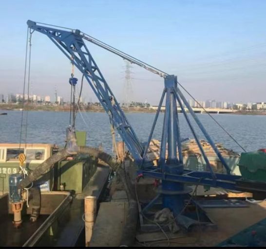 點擊查看詳細信息<br>標(biāo)題：裝車卸貨 車間碼頭 魚塘吊機 閱讀次數(shù)：1749